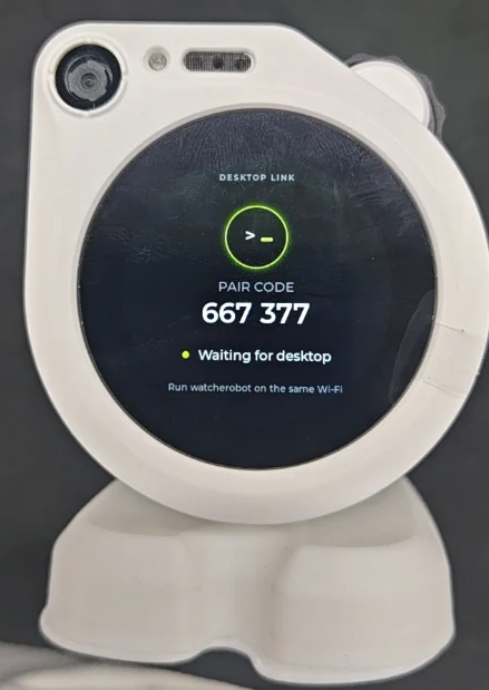 Desktop Link displays a six-digit pairing code while waiting for a computer